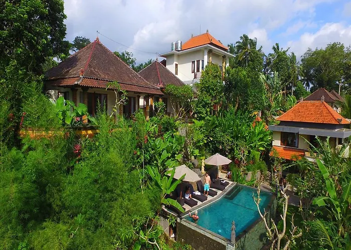 Tini Guest house 2*