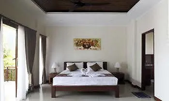 Guest house Tini 2*