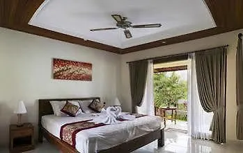 Guest house Tini 2*