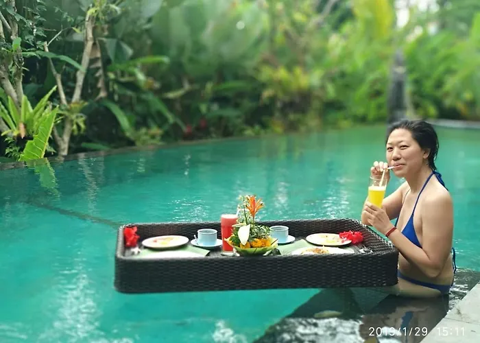 Tini Guest house 2*